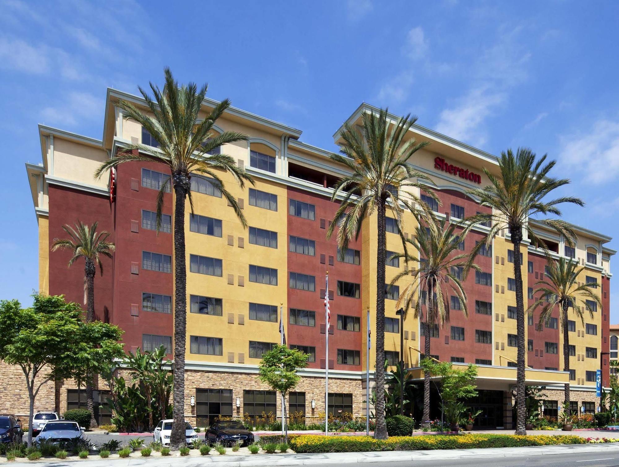 Sheraton Garden Grove-Anaheim South Exterior photo